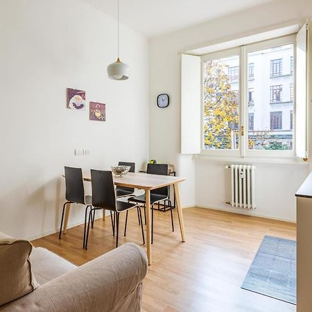Spacious & Comfortable Apartment In Duomo By Easylife Milán Exterior foto