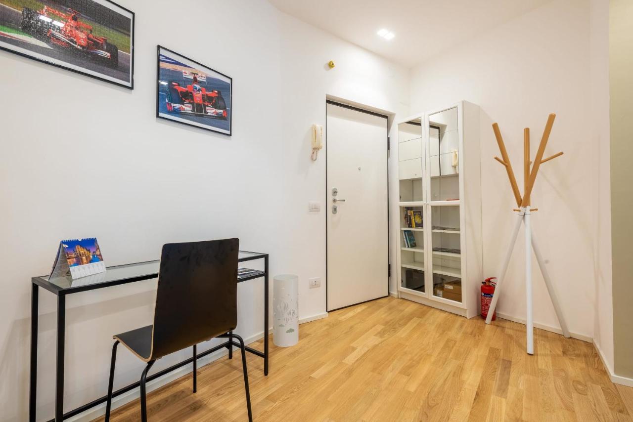Spacious & Comfortable Apartment In Duomo By Easylife Milán Exterior foto